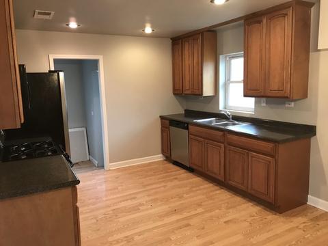 118 E Belden Ave, Elmhurst, IL 60126 photo 7