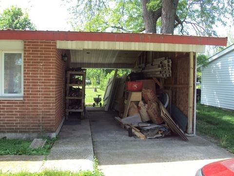 1551 S Pointe Dr, Rantoul, IL 61866 photo 4