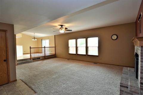 1303 Major Dr, Plainfield, IL 60586 photo 12