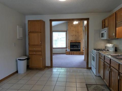 355 Tiverton Ln, Steger, IL 60475 photo 5