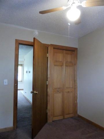 355 Tiverton Ln, Steger, IL 60475 photo 15