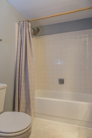 690 Greenfield Ct #B1, Bartlett, IL 60103 photo 7