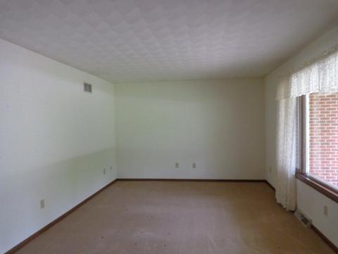 25101 W Catherine Dr, Plainfield, IL 60586 photo 2