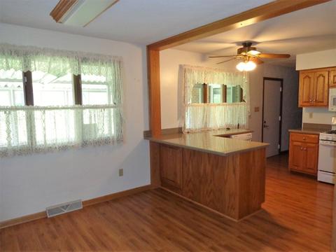 25101 W Catherine Dr, Plainfield, IL 60586 photo 3