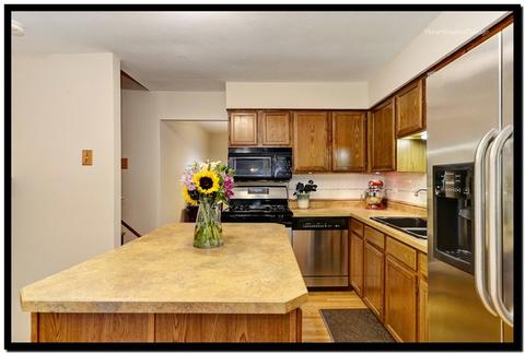 788 Foster Ave, Bartlett, IL 60103 photo 10