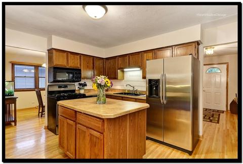 788 Foster Ave, Bartlett, IL 60103 photo 8