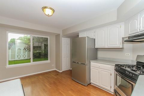 441 Harvard Ln, Bartlett, IL 60103 photo 9