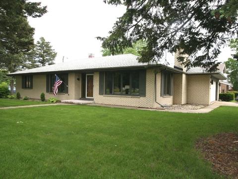 641 Cheyenne Ave, Aurora, IL 60506 photo 1
