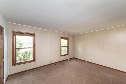 1157 Holly Ln, Algonquin, IL 60102 photo 14