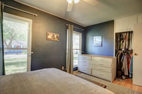 3302 W Daniel St, Champaign, IL 61821 photo 15