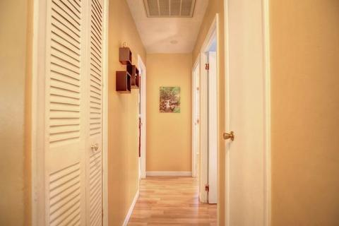 3302 W Daniel St, Champaign, IL 61821 photo 18