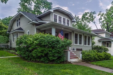 329 N Walnut St, Itasca, IL 60143 photo 2