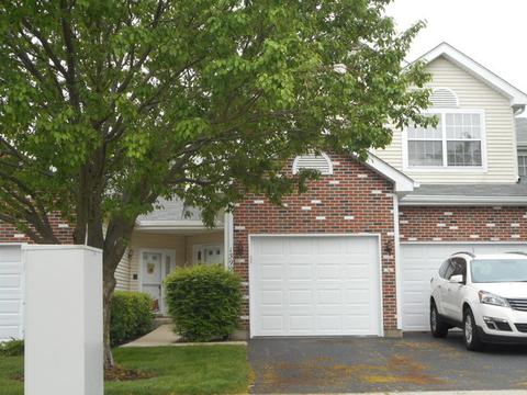 1399 Grandview Ct, Algonquin, IL 60102 photo 1