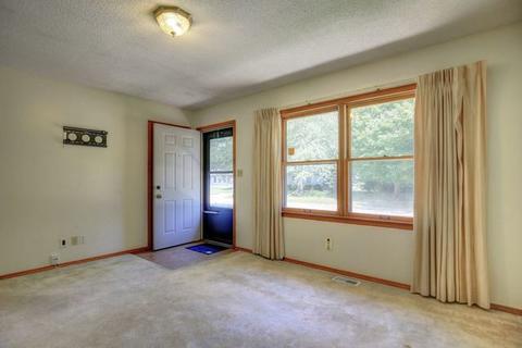 2701 Arden Dr, Champaign, IL 61821 photo 4