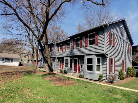 202 S Washington St #A, Wheaton, IL 60187 photo 1