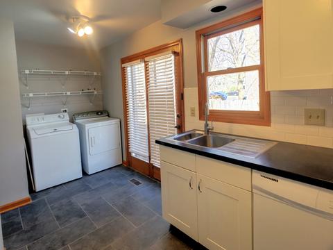 202 S Washington St #A, Wheaton, IL 60187 photo 12