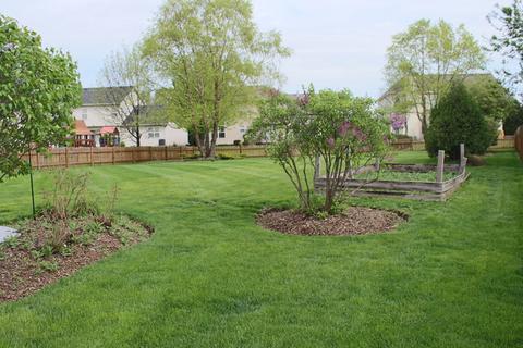 2548 Crestview Dr, Aurora, IL 60502 photo 37