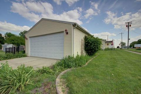 108 S Willow St, Ogden, IL 61859 photo 32