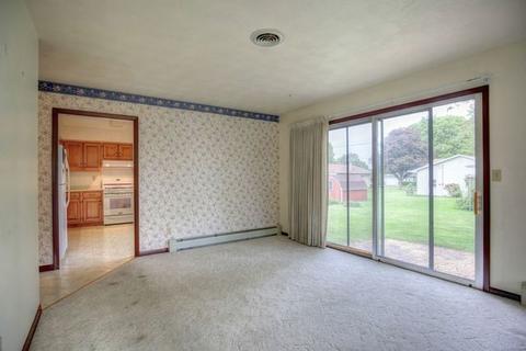 406 Tempa Dr, Sidney, IL 61877 photo 6