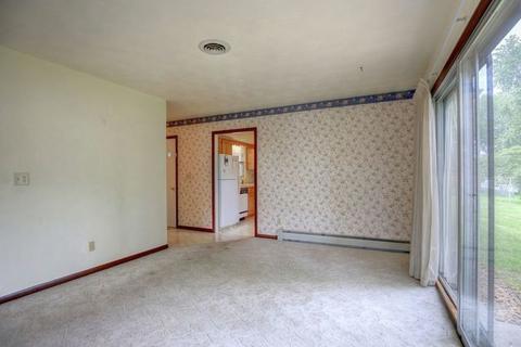 406 Tempa Dr, Sidney, IL 61877 photo 7