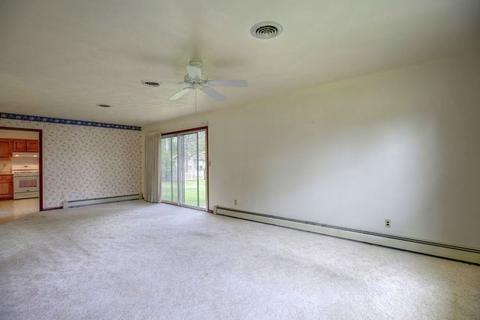 406 Tempa Dr, Sidney, IL 61877 photo 8