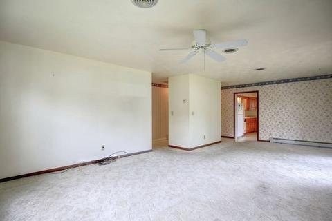 406 Tempa Dr, Sidney, IL 61877 photo 12