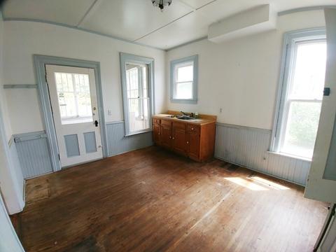 309 Standish St, Elgin, IL 60123 photo 3