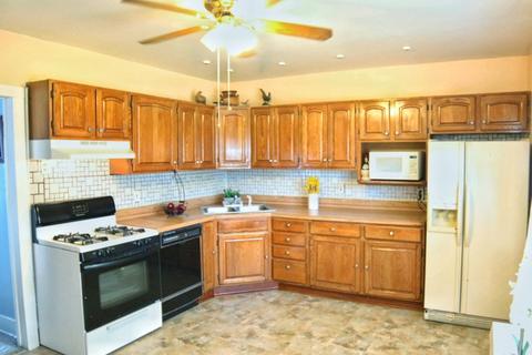 6058 S 74th Ct, Summit, IL 60501 photo 3