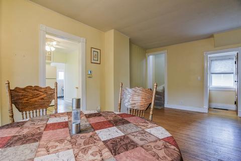 1007 S Fourth St, Aurora, IL 60505 photo 5