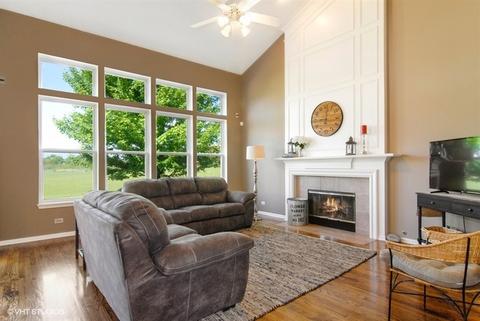 1070 Glen Eagle Dr, Aurora, IL 60502 photo 11