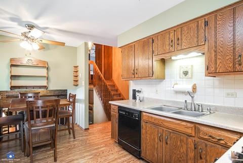 17841 Park Ave, Lansing, IL 60438 photo 10