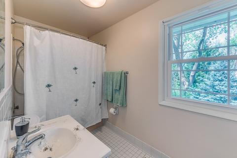 745 Alhambra Ln, Hoffman Estates, IL 60169 photo 17