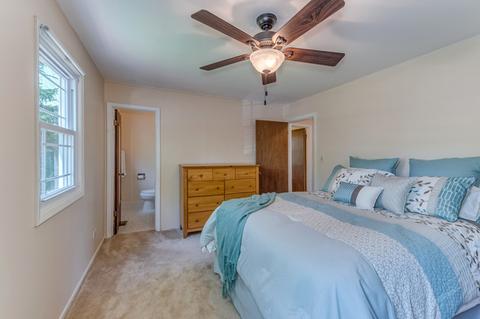 745 Alhambra Ln, Hoffman Estates, IL 60169 photo 14