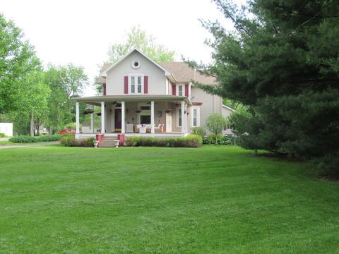 637 E Peru St, Princeton, IL 61356 photo 48
