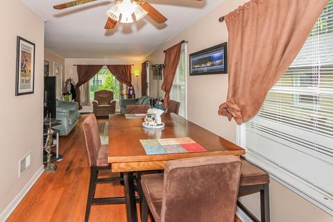 1075 Webster Ln, Des Plaines, IL 60016 photo 6