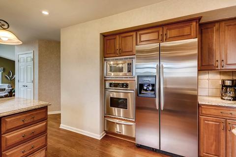 1543 Derby Ln, Bartlett, IL 60103 photo 6