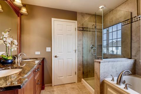 1543 Derby Ln, Bartlett, IL 60103 photo 18