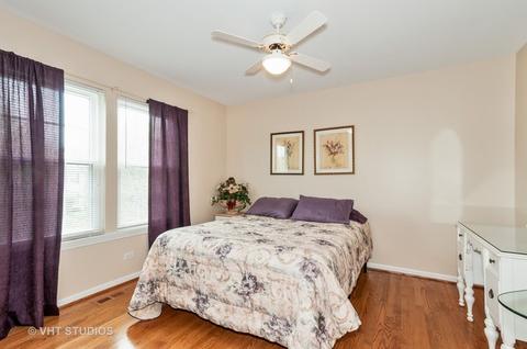 977 Vineyard Ln, Aurora, IL 60502 photo 11