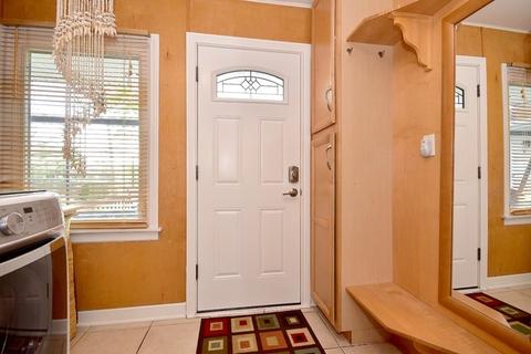876 Alfini Dr, Des Plaines, IL 60016 photo 25