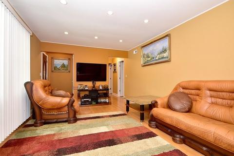 876 Alfini Dr, Des Plaines, IL 60016 photo 10
