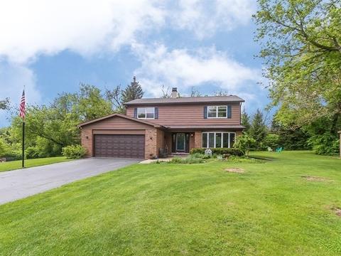 11857 Devonshire St, Algonquin, IL 60102 photo 2