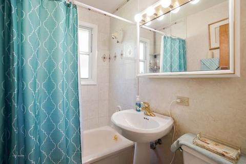2505 Dove St, Rolling Meadows, IL 60008 photo 12