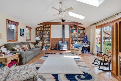 842 Elma Ave, Elgin, IL 60120 photo 5