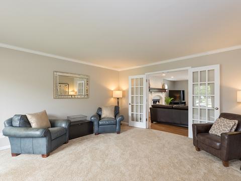 190 Brighton Dr, Wheaton, IL 60189 photo 5