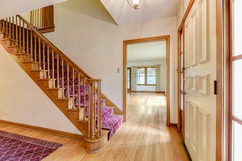 1018 W Springfield Ave, Champaign, IL 61821 photo 7