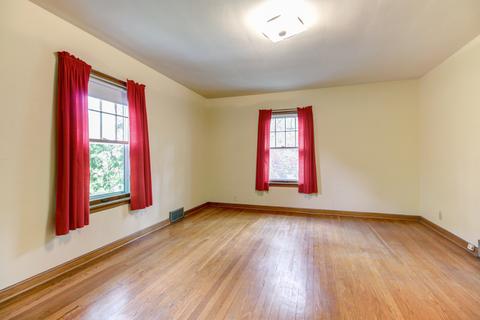 1018 W Springfield Ave, Champaign, IL 61821 photo 14