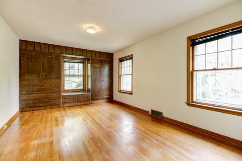 1018 W Springfield Ave, Champaign, IL 61821 photo 17