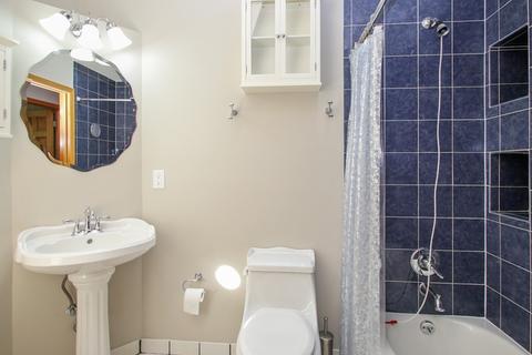 85 Pleasant St, Hoffman Estates, IL 60169 photo 14