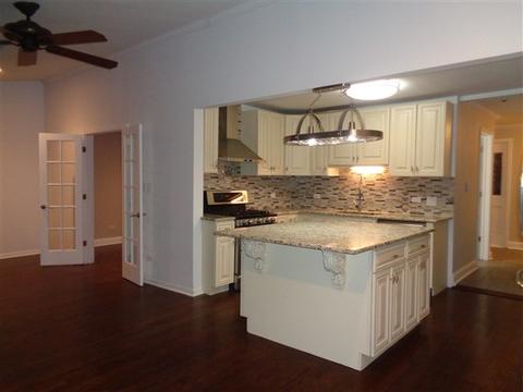 8741 Elm Dr, Des Plaines, IL 60016 photo 12