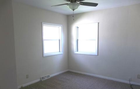 1217 Tee St, Dixon, IL 61021 photo 10